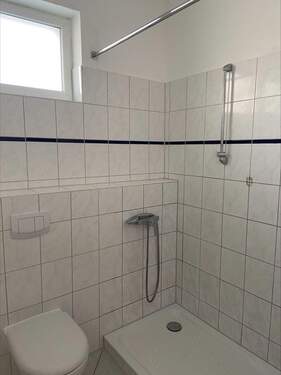 Gerberstr. 31 4.OG Dusche.jpeg - 