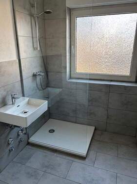 Bad - 4 Zimmer Etagenwohnung zum Kaufen in Weiden