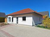 Ansicht - Kompakter Bungalow mit neuer Luft-Wärme-Pumpe in Neuenkirchen nahe Greifswald