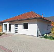Kompakter Bungalow mit neuer Luft-Wärme-Pumpe in Neuenkirchen nahe Greifswald