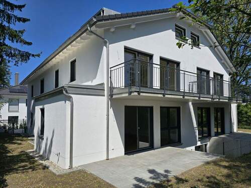 Hausansicht - 5 Zimmer Etagenwohnung zum Kaufen in München