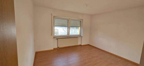 Schlafzimmer - Etagenwohnung mit 87,00 m&sup2; in Asbach-Bäumenheim zur Miete