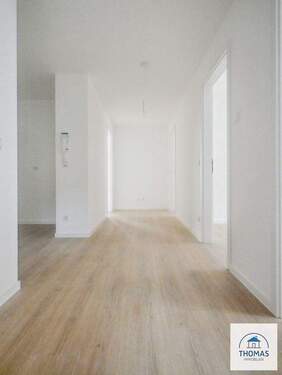 Flur 1 - Etagenwohnung mit 108,90 m&sup2; in Stolpen zur Miete