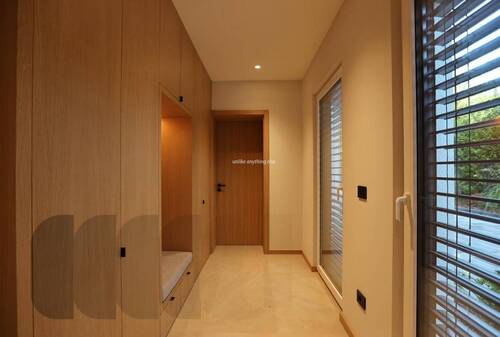 Garderobe - 