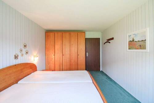 Schlafzimmer EG - 