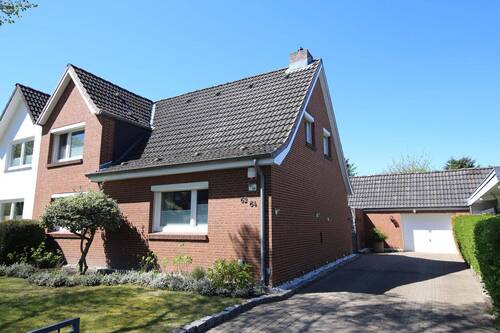 Vorderansicht - Ein Zuhause zum Wohlfühlen - mit Wintergarten und grüner Oase