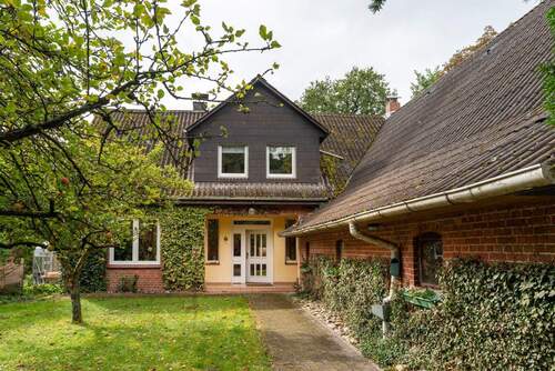 Hauseingang - 7 Zimmer Bauernhaus, Landhaus zum Kaufen in Brockel