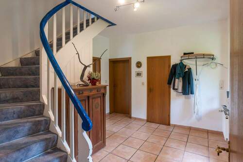 Treppe zum Dachgeschoss - 