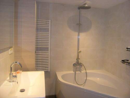 Bad EG - Reihenendhaus mit 84,00 m&sup2; in Lauf zur Miete