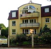 Ohne Käufer-Courtage: Drei-Zimmer-Wohnung in bester Lage in Radebeul-Ost, oberhalb des Augustusweges