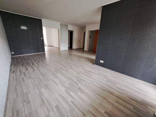 Wohnzimmer2 - 3 Zimmer Etagenwohnung in Bremerhaven