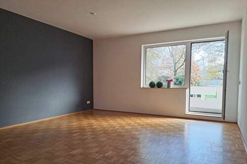 Wohnbereich - Etagenwohnung mit 65,00 m&sup2; in Essen zum Kaufen