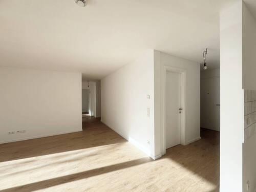 Wohnen_Eingang_Flur - Etagenwohnung mit 110,40 m&sup2; in Krefeld zum Kaufen