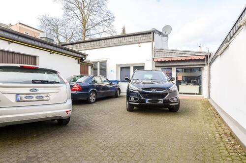 Hinterhof - Grundstück in Leverkusen-Wiesdorf zum Kaufen