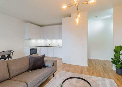 Wohnzimmer - 2 Zimmer Etagenwohnung in Berlin