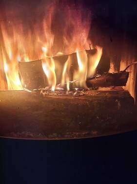 Sehr gemütlich Kaminofen - 7 Zimmer Bungalow zum Kaufen in Rheinland-Pfalz - Carlsberg