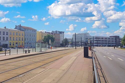 Nahverkehr am Objekt - 