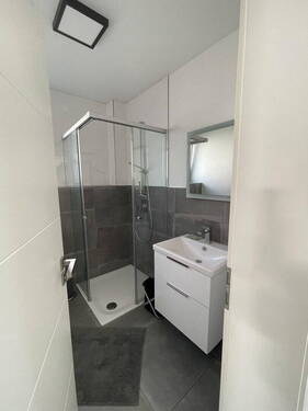 EG - Gäste-WC (mit Dusche) - 