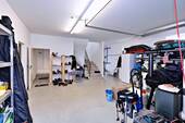 Lagerfläche / Garage (Gewerbeteil) - 
