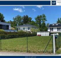 Sonnig, zentral und ruhig: Grundstück mit Bau-Genehmigung für Einfamilienhaus in Toplage - Baldham