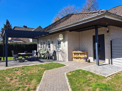 Gemütlicher Hausteil im Zweifamilienhaus - Bungalow mit 95,00 m&sup2; in Hohenlockstedt zum Kaufen