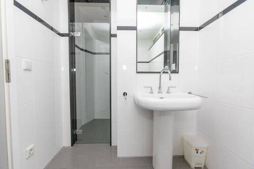 Souterrain Bad mit Dusche - 
