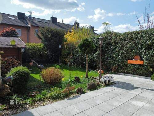 Terrasse - Reihenendhaus mit 170,00 m&sup2; in Bergheim zum Kaufen