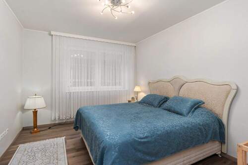 Erdgeschosswohnung: Hauptschlafzimmer 14,49m² - 