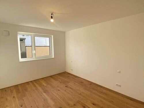 Schlafen 1.jpg - Terrassenwohnung mit 73,20 m&sup2; in Freilassing zum Kaufen