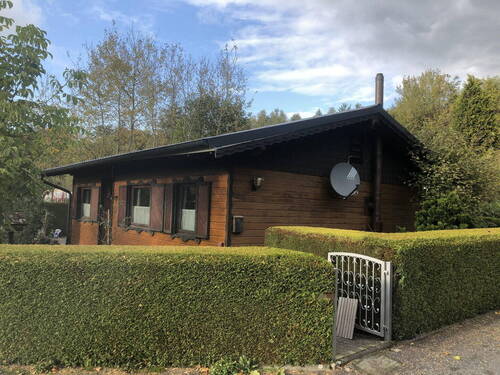 Haus - Ferienhaus am See - 125.000,00&nbsp;EUR Kaufpreis, ca.&nbsp; 55,70&nbsp;m&sup2;&nbsp;Wohnfl&auml;che