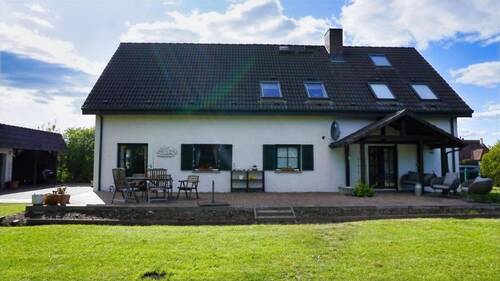 Außenaufnahme der Immobilie - 5 Zimmer Einfamilienhaus zum Kaufen in Nordwestuckermark