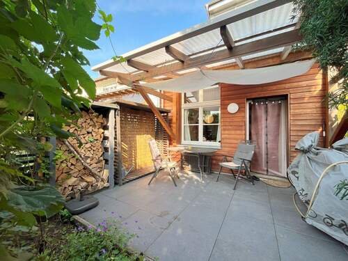 Uneinsehbare überdachte Terrasse - 