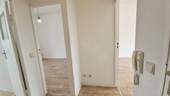 Heller Flur - 2 Zimmer Etagenwohnung zum Kaufen in Berlin