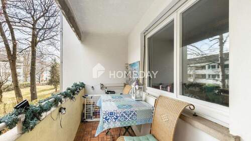 Loggia 1 - 3 Zimmer Etagenwohnung zum Kaufen in Karlsruhe