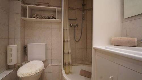 ...und Duschbad - 