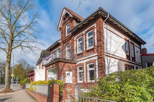 Außen - 1 Zimmer Mehrfamilienhaus, Wohnhaus in Buxthude