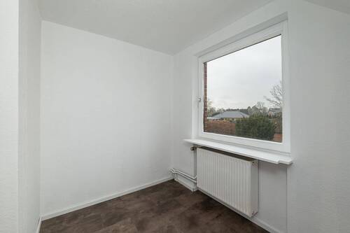 halbes Zimmer OG - 