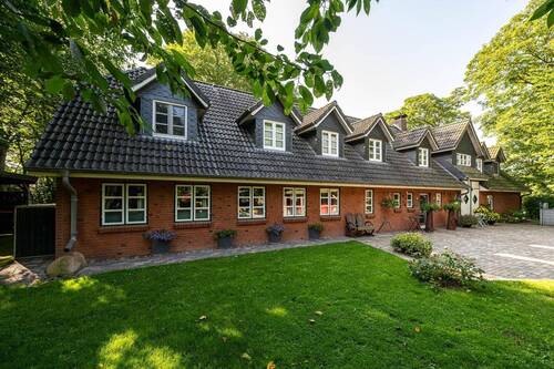 Bild 4 - Einfamilienhaus mit 395,00 m² in Stedesand zum Kaufen