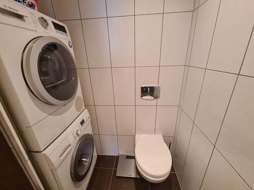 Waschmaschine im Bad - 