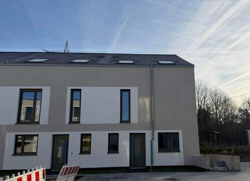 Ansicht Haus 1-2 - 5 Zimmer Reihenendhaus zum Kaufen in Herzogenrath
