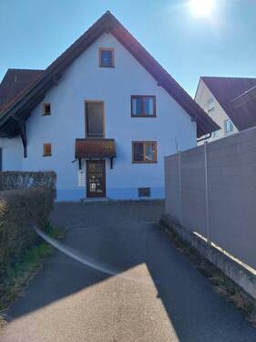 Ansicht Hauseingang - 3 Zimmer Etagenwohnung zum Kaufen in Radolfzell am Bodensee