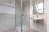 Dachgeschoss Duschbad - 