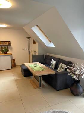 Wohnzimmer - Etagenwohnung mit 56,30 m&sup2; in Bruchköbel zur Miete