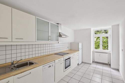 Moderne Einbauküche inklusive! - 