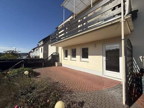 Haus - 6 Zimmer Mehrfamilienhaus, Wohnhaus zum Kaufen in Alfeld