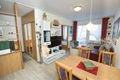 über 24 m² großes Wohnzimmer - 