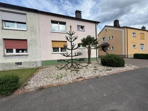 Aussenansixht Straße - 
