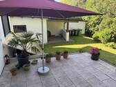 Terrasse mit Blick auf Garage - Doppelhaushälfte mit 198,00 m² in Oberstimm zum Kaufen