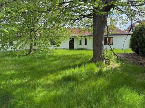 Grundstück - 5 Zimmer Einfamilienhaus zum Kaufen in Radeberg / Ullersdorf bei Radeberg