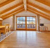 Dachgeschosswohnung mit freiem Bergblick in Bestlage - Garmisch-Partenkirchen